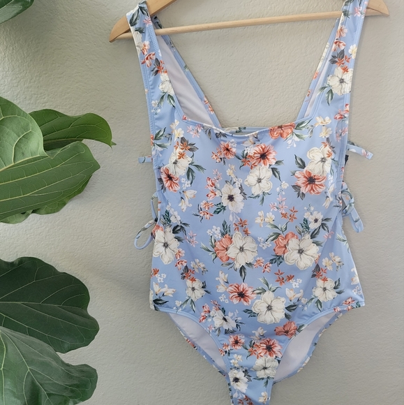 Hurley Swim Nwt Hurley One Piece Swimsuit Poshmark